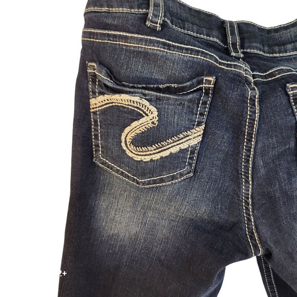 Silver Jeans Co Suki Bermuda Shorts W31/L11 Womens Dark Wash Stretch Distressed - Picture 11 of 16